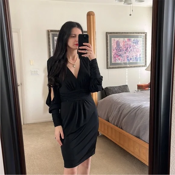 Faviana Glamour Black dress size 2 long sleeve - Picture 1 of 10